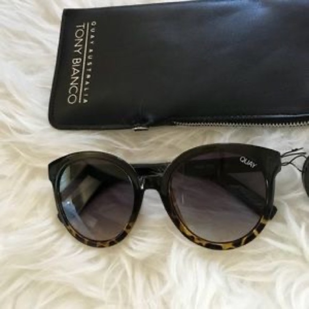 NWOT Quay Australia Sunglasses Tony Bianco HIGH TEA Tortoise/Smoke 125